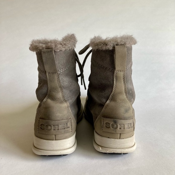 Sorel Grey Suede Faux Fur Lace Up Waterproof Boots size 6.5 - Picture 9 of 14